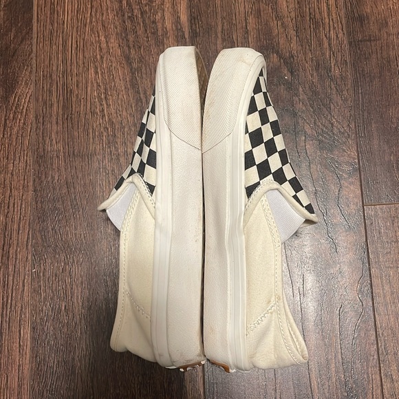 VANS Checkerboard Slip Ons - Picture 4 of 7